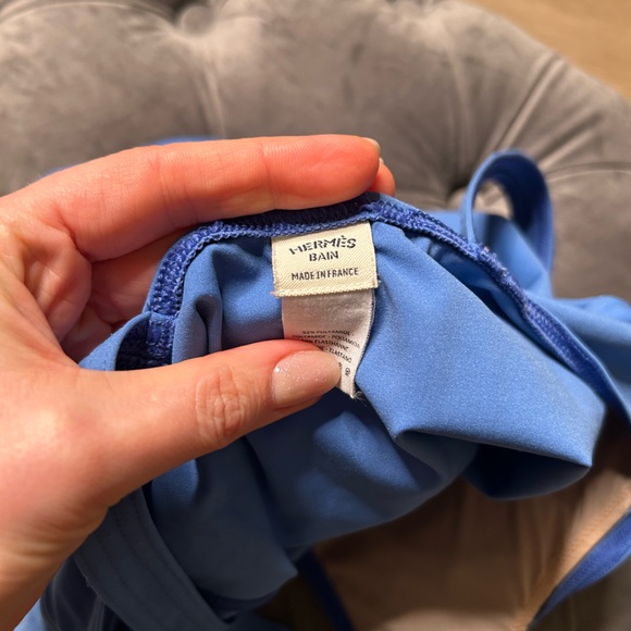 Elegant Hermès one-piece swimsuit - Picture 6 of 6